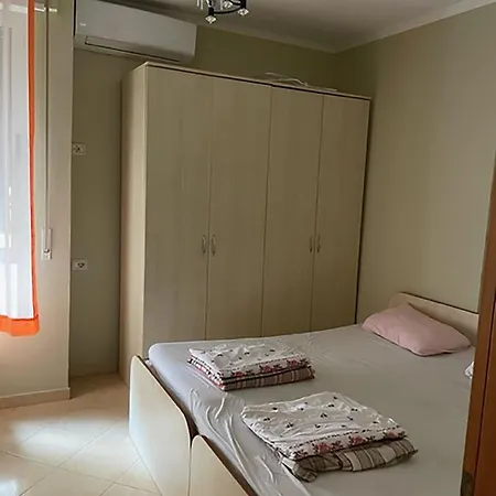 Tafilaj Apartment